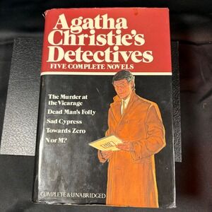 Agatha Christie's Detectives 5 Novels 1982 Avenel Hardcover Vintage Book Mystery